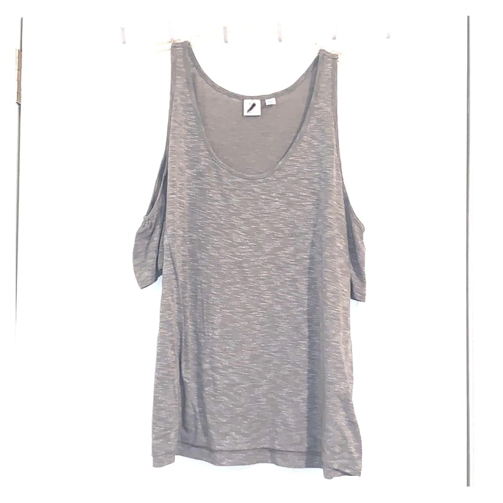 NY&C cold shoulder top